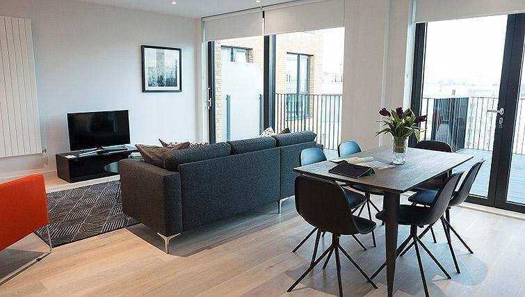 Corporate Accommodation Canary Wharf Masthead | Urban Stay