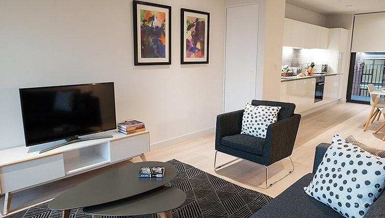 Corporate Accommodation Canary Wharf Masthead | Urban Stay