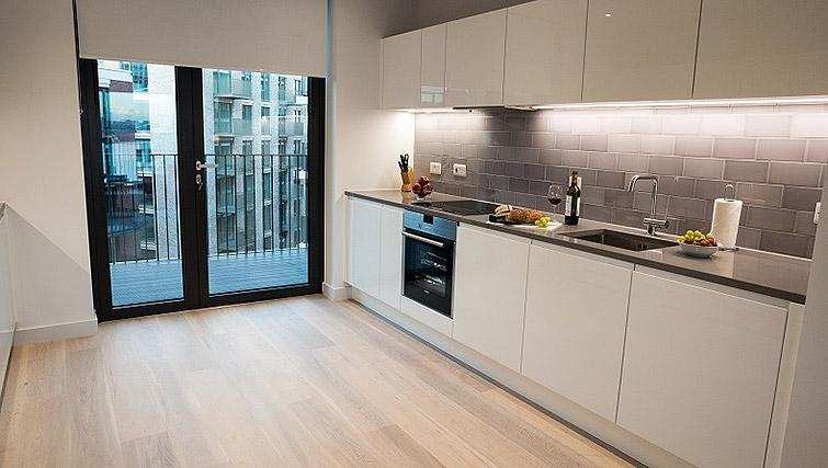 Corporate Accommodation Canary Wharf Masthead | Urban Stay