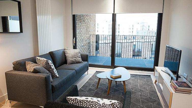 Corporate Accommodation Canary Wharf Masthead | Urban Stay