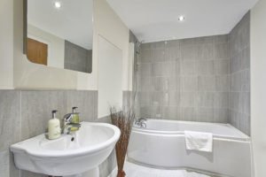 Serviced Accommodation St Andrews Road - Jupiter Heights London Available Now! Book Corporate Serviced Apartments in West London! Parking Available!