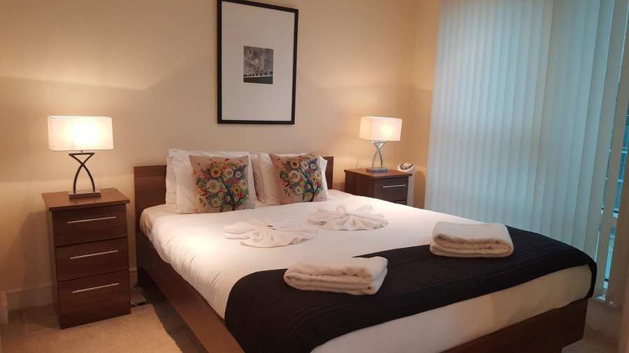 Serviced Accommodation Vauxhall – Short Let Apartments London | Urban Stay Serviced-Accommodation-Vauxhall---Short-Let-Apartments-London.-Book-Serviced-Apartment-in-London-now!-Low-Rates,-Great-Service,-30%-Cheaper-than-a-Hotel!