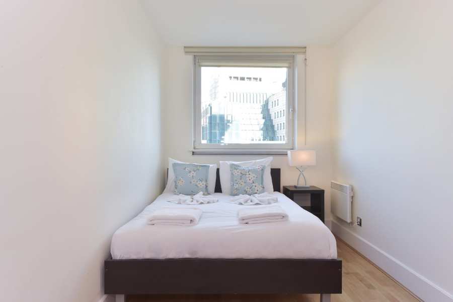 Serviced Accommodation Vauxhall – Short Let Apartments London | Urban Stay Serviced-Accommodation-Vauxhall---Short-Let-Apartments-London.-Book-Serviced-Apartment-in-London-now!-Low-Rates,-Great-Service,-30%-Cheaper-than-a-Hotel!