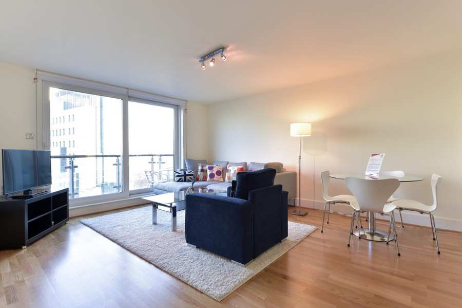 Serviced Accommodation Vauxhall – Short Let Apartments London | Urban Stay Serviced-Accommodation-Vauxhall---Short-Let-Apartments-London.-Book-Serviced-Apartment-in-London-now!-Low-Rates,-Great-Service,-30%-Cheaper-than-a-Hotel!