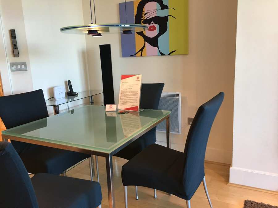Serviced Accommodation Vauxhall – Short Let Apartments London | Urban Stay Serviced-Accommodation-Vauxhall---Short-Let-Apartments-London.-Book-Serviced-Apartment-in-London-now!-Low-Rates,-Great-Service,-30%-Cheaper-than-a-Hotel!
