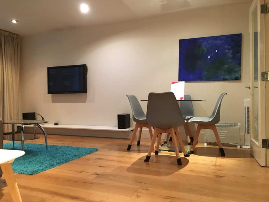 Serviced Accommodation Vauxhall – Short Let Apartments London | Urban Stay Serviced-Accommodation-Vauxhall---Short-Let-Apartments-London.-Book-Serviced-Apartment-in-London-now!-Low-Rates,-Great-Service,-30%-Cheaper-than-a-Hotel!