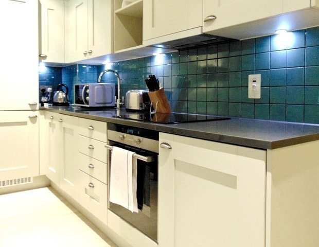 Corporate Accommodation London – St Pauls’ Executive Apartments | Urban Stay Corporate-Accommodation-London-|-Cheap-St-Pauls-Executive-Apartments-|-Free-Wi-Fi|-Fully-Equipped-Kitchen|-Lift-|0208-6913920|-Urban-Stay