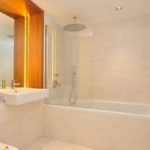 Serviced Accommodation North London | Stylish Still Life Angel Deluxe Apartments with Free Wi-Fi, Fully Equipped Kitchen & Private Balcony| Urban Stay