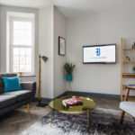 Modern Serviced Apartments Farnborough - Luxury Farnborough Apartments - Don't delay, book with Urban Stay today! Free Wi-Fi - Free Parking