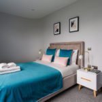 Modern Serviced Apartments Farnborough - Luxury Farnborough Apartments - Don't delay, book with Urban Stay today! Free Wi-Fi - Free Parking