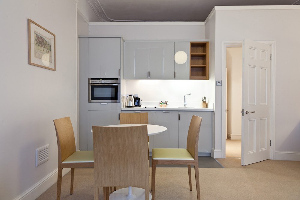 Modern-Corporate-Accommodation-London---Bloomsbury-Serviced-Apartments---Free-Wifi---Fully-Furnished-and-Equipped!-Book-With-Urban-Stay-Today