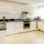 Beautiful Modern Uxbridge Serviced Apartments - Armstrong House - Book Now With Urban Stay For Best Rates!! - Free Wi-fi - Full Sky TV!!!