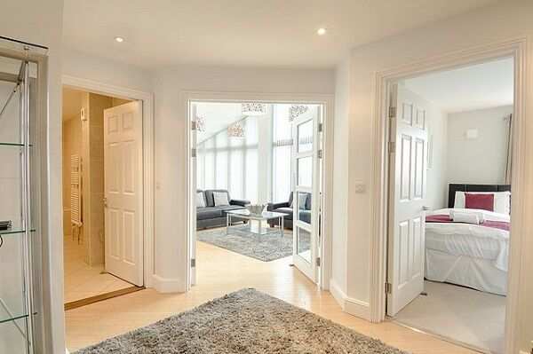 Wimbledon Serviced Apartments London – The Courtyard | Urban Stay Modern-Wimbledon-Serviced-Apartments---The-Courtyard---Book-Now-With-Urban-Stay-For-The-Best-Rates-Guaranteed!!!---Free-Wi-Fi---Weekly-Clean