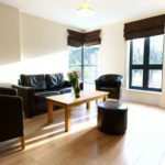Cosy Palmers Green Apartments - Book Lodge Drive Apartments Today With Urban Stay - Best Rates Gauranteed!!! - Free Wi-Fi - CCTV