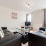 Modern Wimbledon Serviced Apartments - The Courtyard - Book Now With Urban Stay For The Best Rates Guaranteed!!! - Free Wi-Fi - Weekly Clean