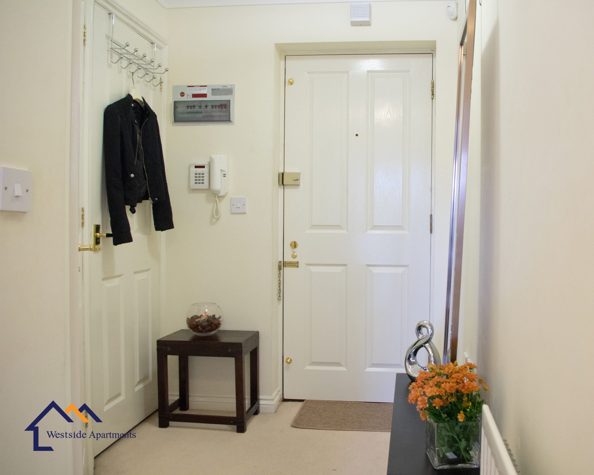 Basingstoke-Self-Catering-Accommodation-UK-|-Serviced-Apartments-Basingstoke-UK-|-Cheap-Short-Let-Accommodation-Hampshire-|-Urban-Stay