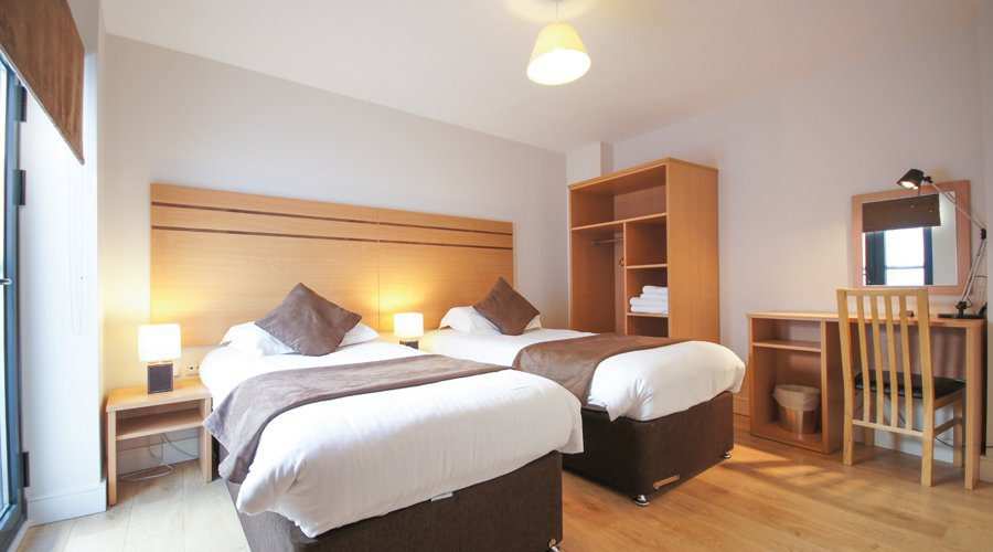 Wood Green Shortlets London – Crompton House Apartments | Urban Stay Wood-Green-Shortlets-London-|Â Alexandra-Palace-Accommodation-|-Serviced-Apartments-North-London-|-Cheap-Corporate-&-Holiday-Accommodation-London-|-BOOK-NOW---Urban-Stay