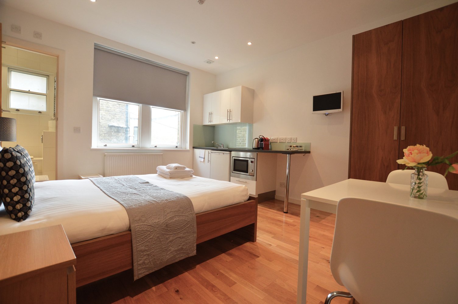 Russell-Square-Apartments-London-|-Modern-Accommodation-Russell-Square-|-Self-catering-Accommodation-London-|-Award-Winning-&-Accredited-|-BOOK-NOW