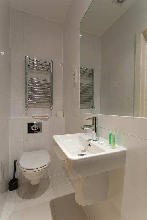 Ladbrook Grove Apartments Ladbroke-Grove-Apartments-London---Modern-Notting-Hill-Studio-Accommodation-|-Self-catering-Accommodation-London-|-Award-Winning-&-Accredited-|-BOOK-NOW