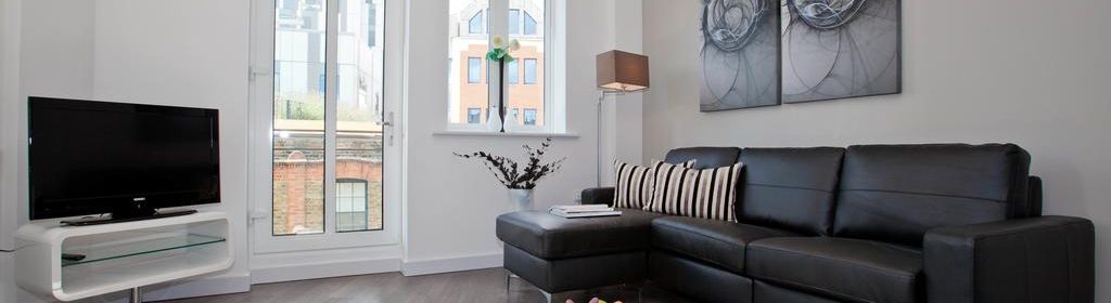 Liverpool Street Apartments - One White's Row | London City Accommodation |Fully Equipped Kitchen & Unlimited Wifi | BEST RATES - BOOK NOW | 0208 6913920
