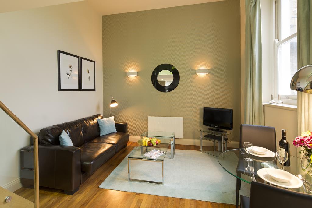Portobello-Market-Serviced-Apartments-|-Notting-Hill-Short-Let-Accommodation-London|-Pet-friendly-Accommodation-London-|Best-Holiday-Accommodation-|BOOK-NOW---urban-Stay
