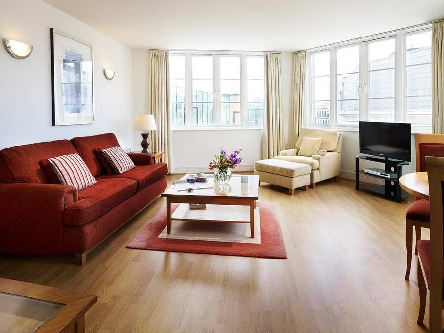 Queens Street Apartments - The City of London Serviced Apartments - London | Urban Stay