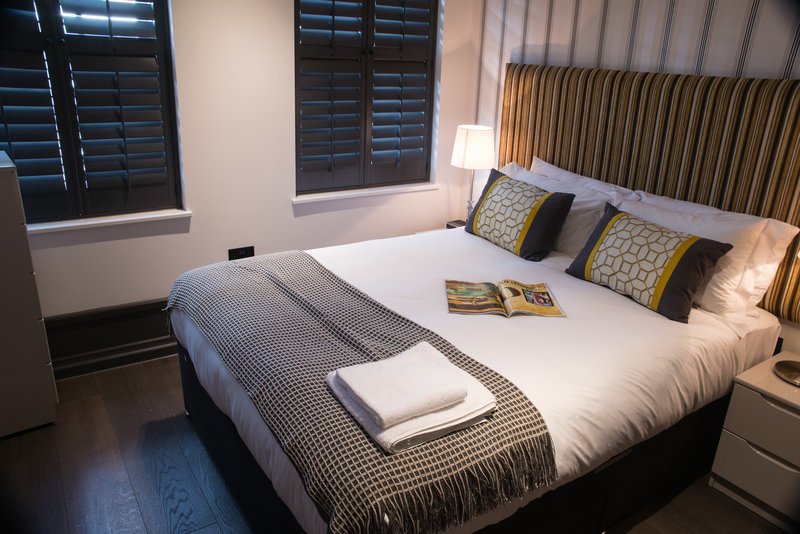 Covent-Garden-Accommodation-London-| Serviced-Apartments-Soho,-West-End,-Somerset-House,-Oxford-Street-|Cheap-&-Luxury-Short-Lets-London-|-BOOK-NOW---Urban-Stay