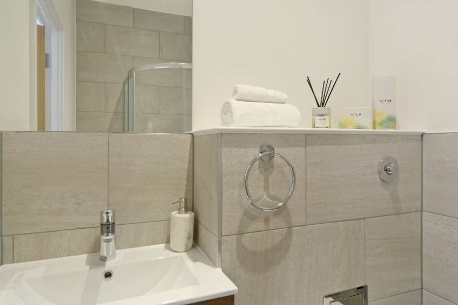 Harrow Serviced Apartments London – College Road | Urban Stay Discover-comfort-at-College-Road-Apartments.-Enjoy-spacious-living,-excellent-transport-links,-and-nearby-attractions-for-work-or-leisure!-|-Urban-Stay