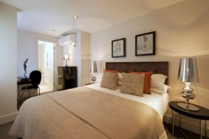 Luxury Serviced Accommodation London |Stylish Short Let Apartments | Free Wifi | Air Con | Lift |0208 6913920| Urban Stay