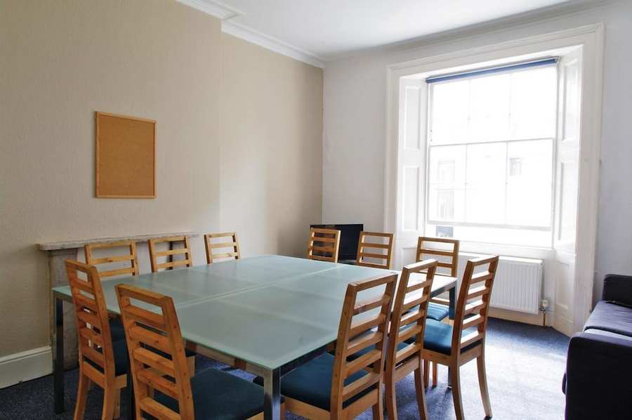 Euston Square Apartments Looking-for-affordable-apartments-near-Euston?-book-our-Euston-Square-Apartments-today.-Byng's-Place-apartments-are-now-available-bookings.-Enquire-today