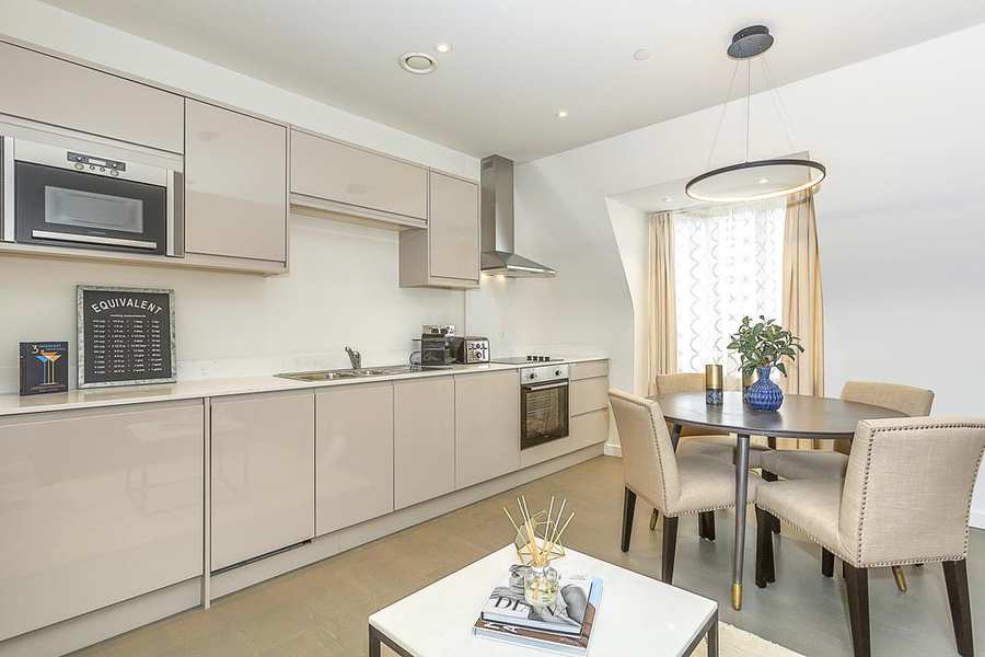 Kensington Shortlet Apartments Looking-for-Luxury-Accommodation-in-West-London,-Kensington?-Book-our-lovely-Kensington-Shortlet-Apartments-London-today-with-Urban-Stay-for-great-rates.