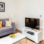 Looking for affordable accommodation in Canary Wharf? why not book our Canary Wharf Corporate Apartments at Lincoln Plaza. Call today for great rates.