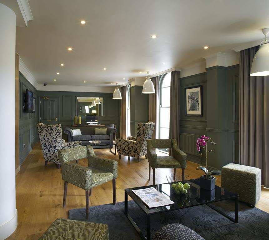 South Kensington Apartments South-Kensington-Apartments-London---Gloucester-Road-|-Urban-Stay