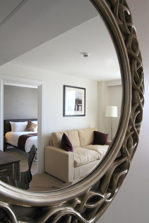 Looking-for-modern-apartments-in-Stratford?-why-not-book-our-Chestnut-Plaza-Stratford-Serviced-Apartments?-call-today-for-great-rates.