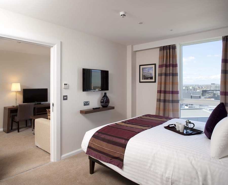 Stratford Serviced Apartments Looking-for-modern-apartments-in-Stratford?-why-not-book-our-Chestnut-Plaza-Stratford-Serviced-Apartments?-call-today-for-great-rates.