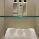 Looking for modern apartments in Stratford? why not book our Chestnut Plaza Stratford Serviced Apartments? call today for great rates.