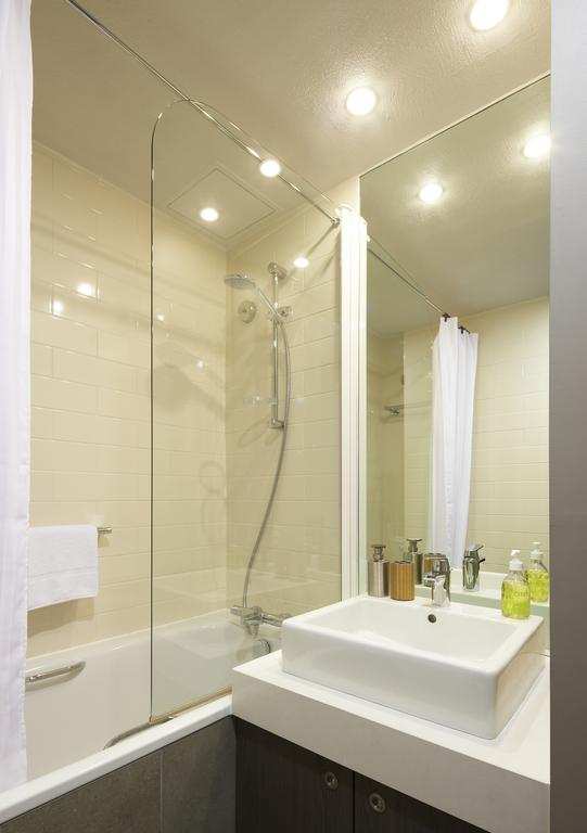 Trafalgar Square Apartments Looking-for-accommodation-in-Trafalgar-Square?-Charing-Cross-or-Embankment?-book-Trafalgar-Square-Apartments-today-with-Urban-Stay-for-Great-Rates