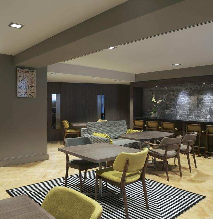 Trafalgar Square Apartments Looking-for-accommodation-in-Trafalgar-Square?-Charing-Cross-or-Embankment?-book-Trafalgar-Square-Apartments-today-with-Urban-Stay-for-Great-Rates