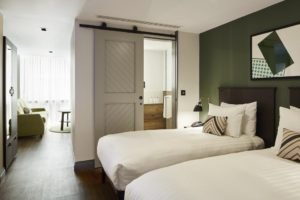 Looking for luxury apartments in Kensington? why not try our beautiful Earls Court Apartments, Warwick Road Aparthotels? call today for great rates.