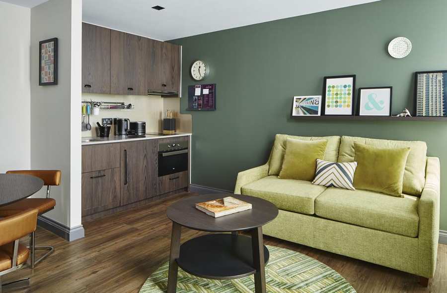 Earls Court Apartments Looking-for-luxury-apartments-in-Kensington?-why-not-try-our-beautiful-Earls-Court-Apartments,-Warwick-Road-Aparthotels?-call-today-for-great-rates.