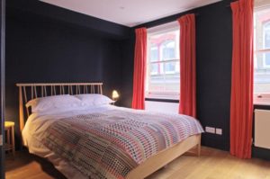 Looking for affordable accommodation within the City of London? book our Clerkenwell Shortlet Apartment at Albemarle Way? call today for great rates.