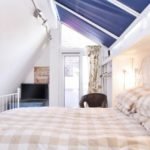 Looking for affordable accommodation in Camden? why not book our Camden Serviced Apartment on Mornington Street. Call today for great rates.