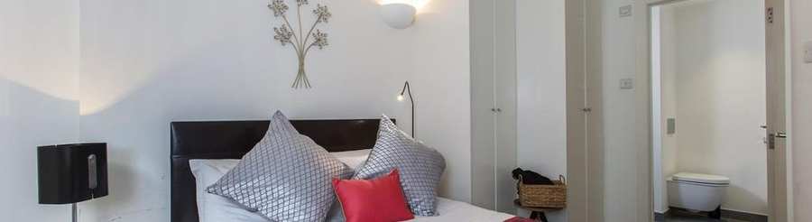 Looking for accommodation in West End? we have modern apartments available at our Piccadilly Circus Apartments Panton Street. Call us today for great rates.