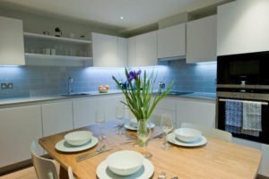 Looking for affordable accommodation near Liverpool Street or Aldgate? why not book Spitalfields Serviced Apartment? call Urban Stay today for great rates.