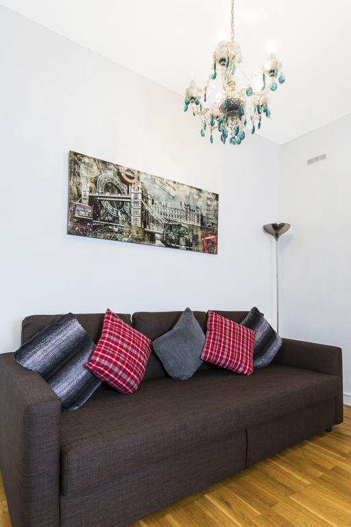Kings Cross Shortstays Looking-for-accommodation-in-Kings-Cross?-why-not-book-our-lovely-Kings-Cross-Shortstays-Apartment-in-York-Way.-Call-today-for-great-rates.