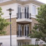 Serviced Accommodation River Thames | Cheap Richmond Bridge Apartments | Free Wi-Fi| Fully Equipped Kitchen || 0208 6913920| Urban Stay