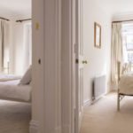 Serviced Accommodation River Thames | Cheap Richmond Bridge Apartments | Free Wi-Fi| Fully Equipped Kitchen | 0208 6913920| Urban Stay