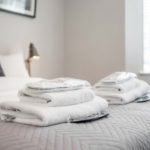 Cambridge Accommodation avilable for Short Lets Now!! Book Urban Stay's Cheap Serviced Apartments near Cambridge University! Free Cleaning, Wifi & Netflix!! Call: 0208 691 3920