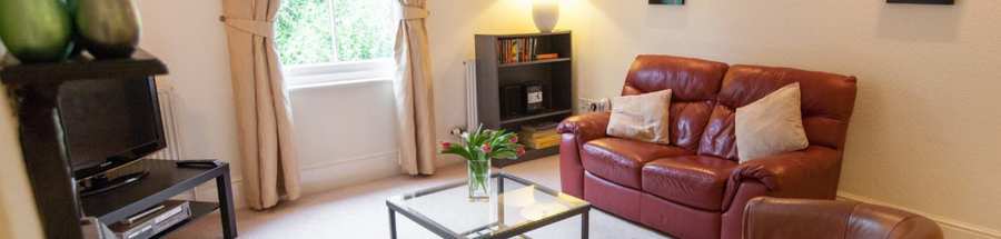 Holiday Apartments Manchester For Short/Long Stays | Urban Stay Book Holiday Apartments in Manchester for short or long stays, close to transport links and attractions. Ideal for Leisure & Business.