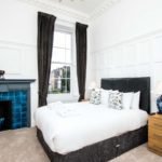 Serviced Accommodation Bristol |Short Let Apartments| Free Wifi | Fully equipped Kitchen & Free parking| Urban Stay